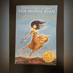 Esperanza Rising (Scholastic Gold) by Pam Muñoz Ryan